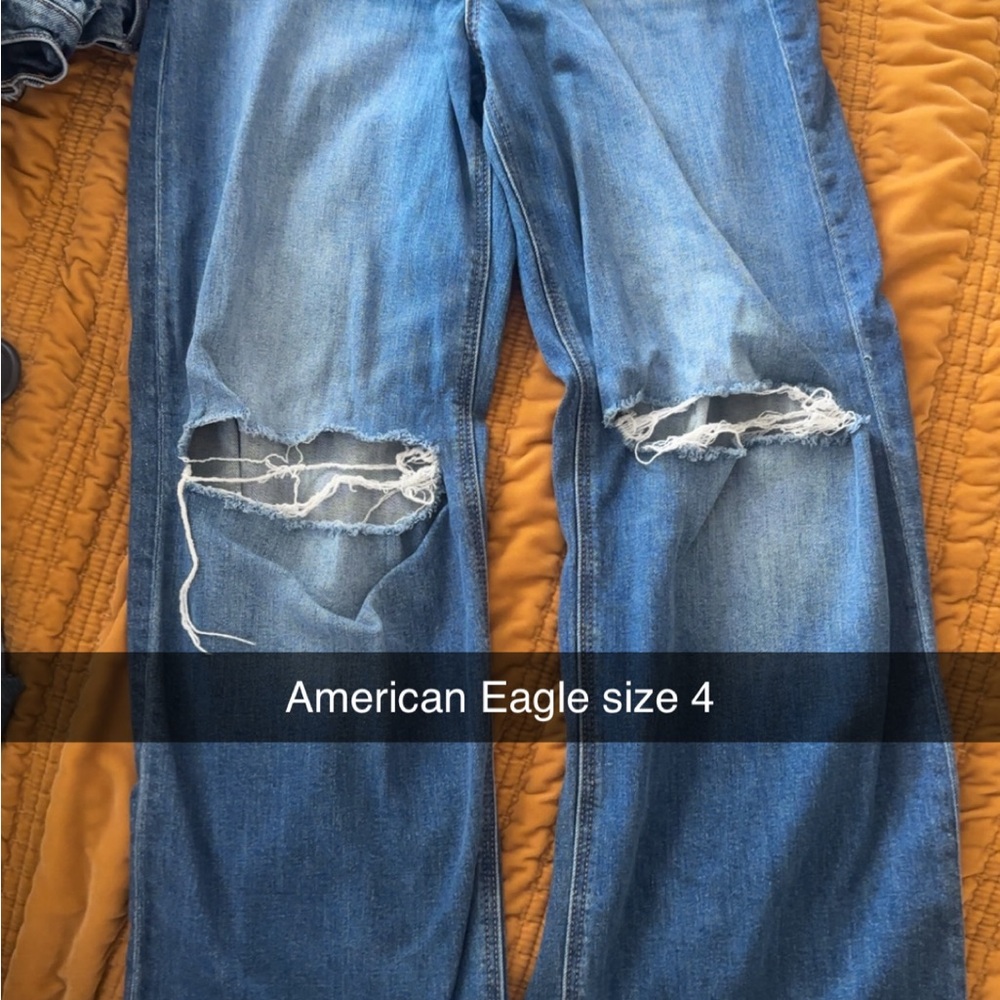 American Eagle Outfitters High Rise Blue Jeans